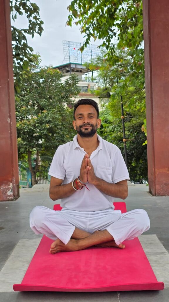 100 hour yoga teacher training in rishikesh