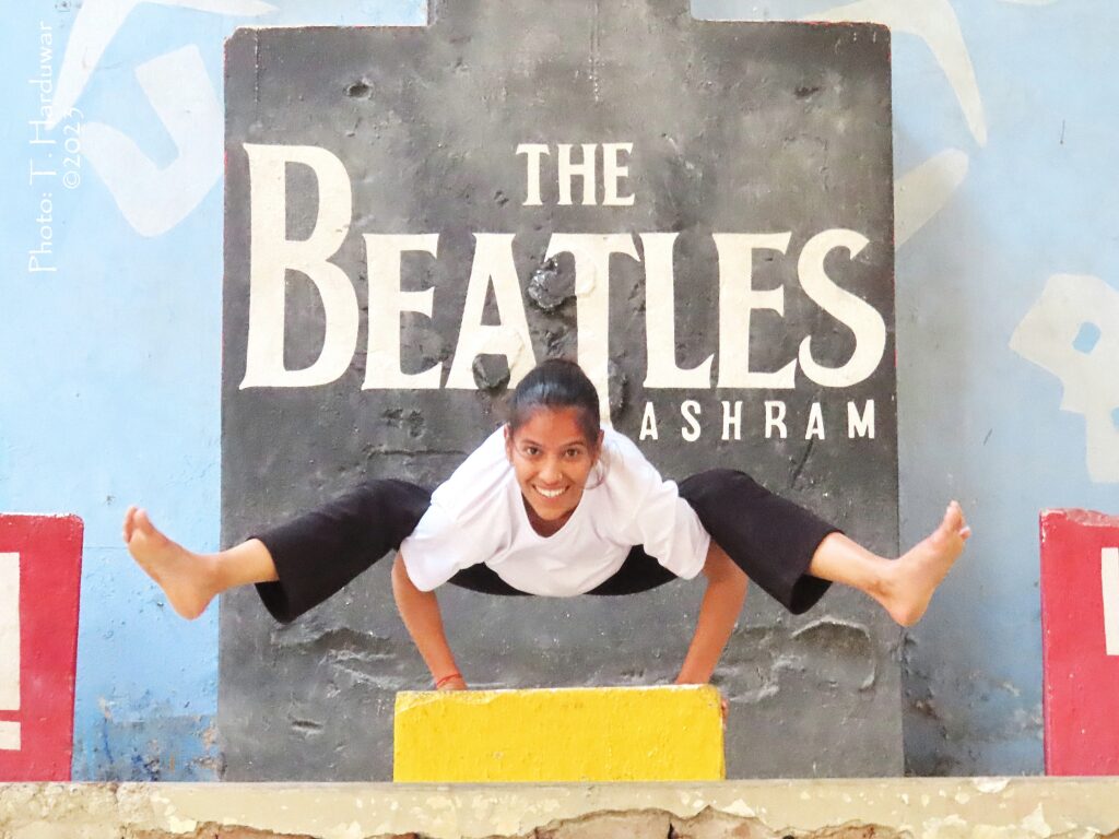 200 hour yoga teacher training in rishikesh